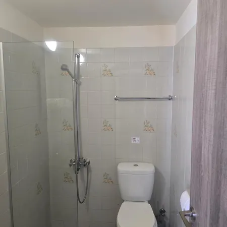 Eleni Appartement *