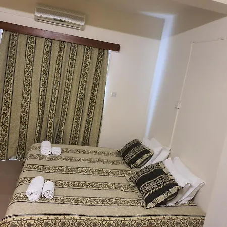 Eleni Appartement *